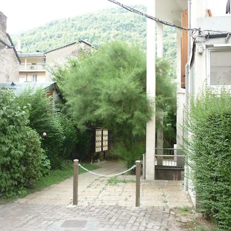 Le Pardeilhan Appt Chaleureux, Lumineux Avec Terrasse Et Parking En Coeur De Ville Bagnères-de-Luchon Zewnętrze zdjęcie